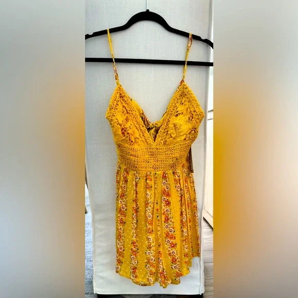 Lizard Thicket - Romper - NWT - Picture 1 of 9